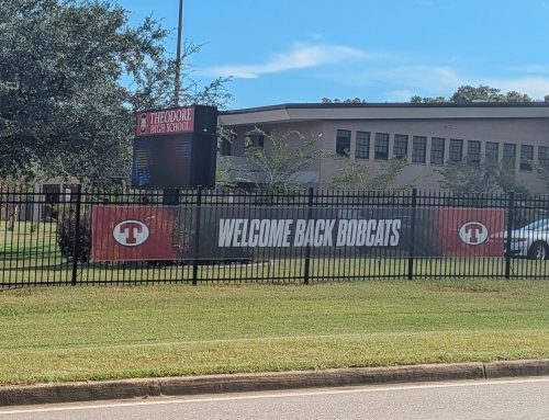 Theodore High School Welcome Back Mesh Banner